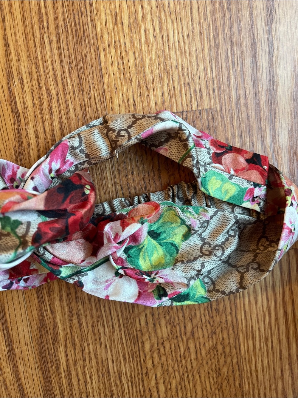 Gucci Blooms GG 100% Silk Floral Print Headband Beige Pink and Green Women’s OS - Picture 6 of 7